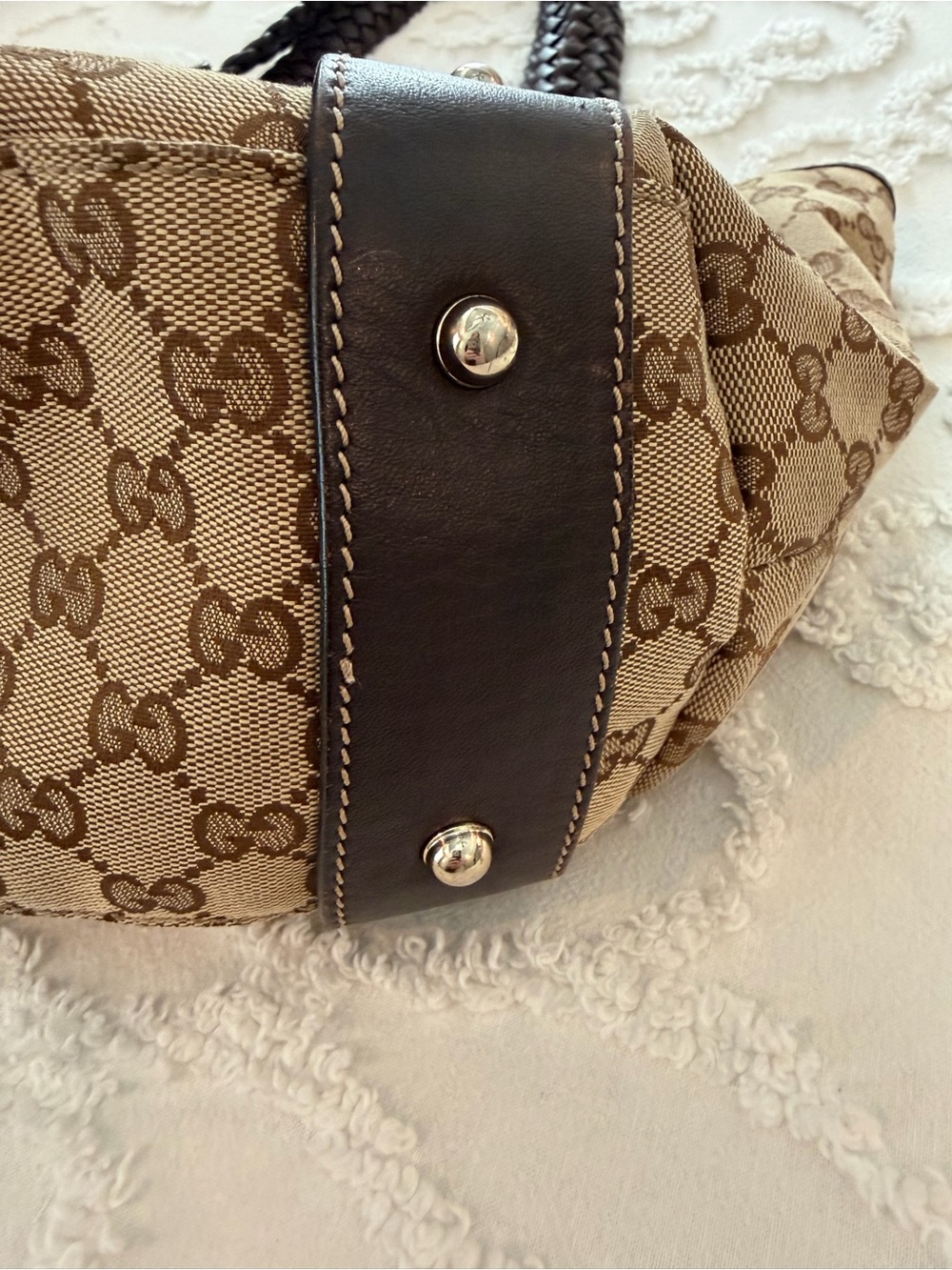 Gucci GG Canvas Braided-Handle Shoulder Bag - Picture 4 of 13